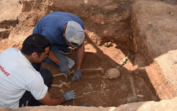 کشف مقبره باستانی در یونان